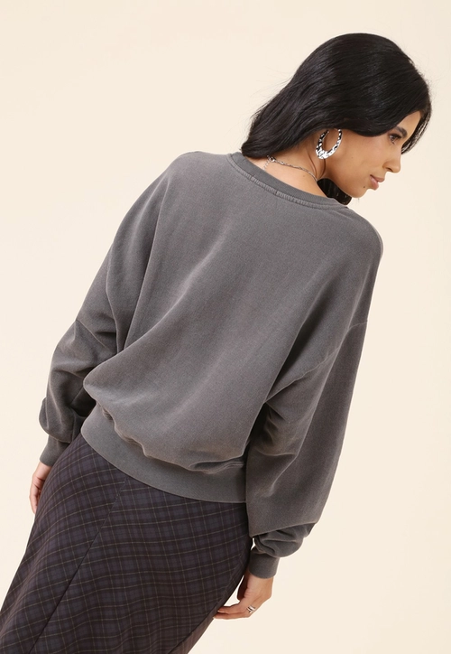 Blusa Oversized Manga Longa Em Moletom Estonado