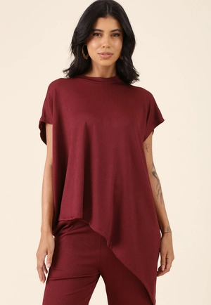 Blusa Manga Curta Assimétrica Em Malha Texturizada