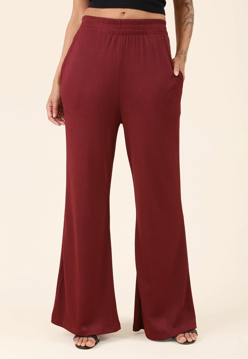 Calça Pantalona Com Bolso Faca Em Malha Texturizada