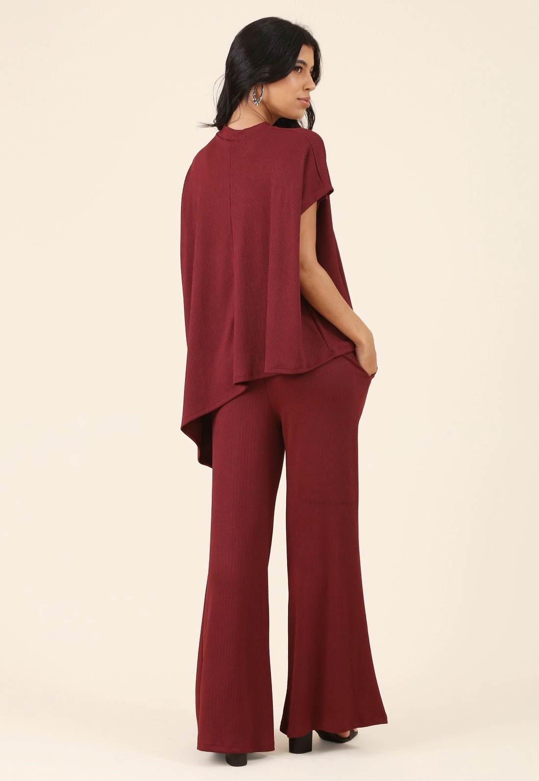 Calça Pantalona Com Bolso Faca Em Malha Texturizada