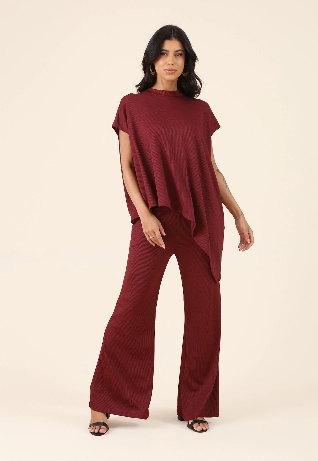 Calça Pantalona Com Bolso Faca Em Malha Texturizada