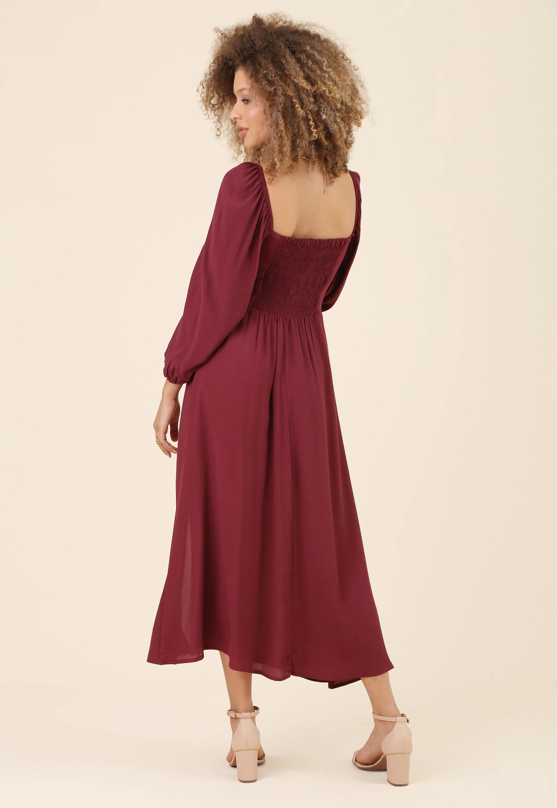 Vestido New Midi Manga 7/8 Com Franzido E Elastex Costa Em Crepe Marroquine