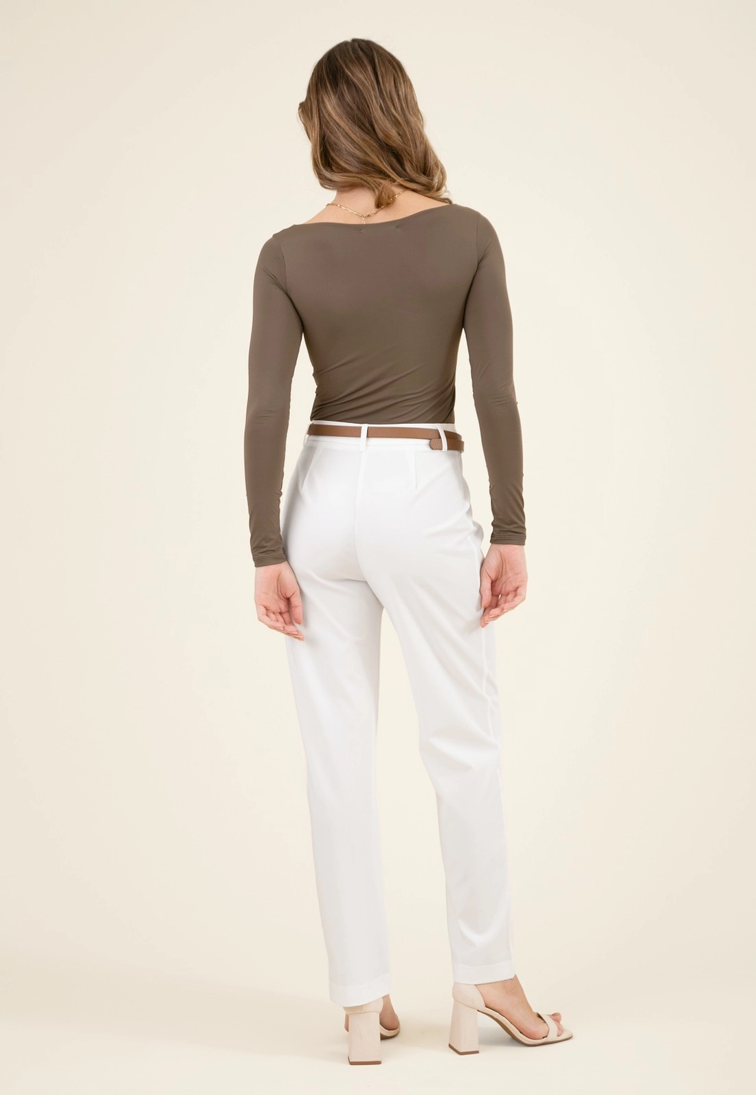 Blusa Decote Halter Manga Longa Em Poliamida
