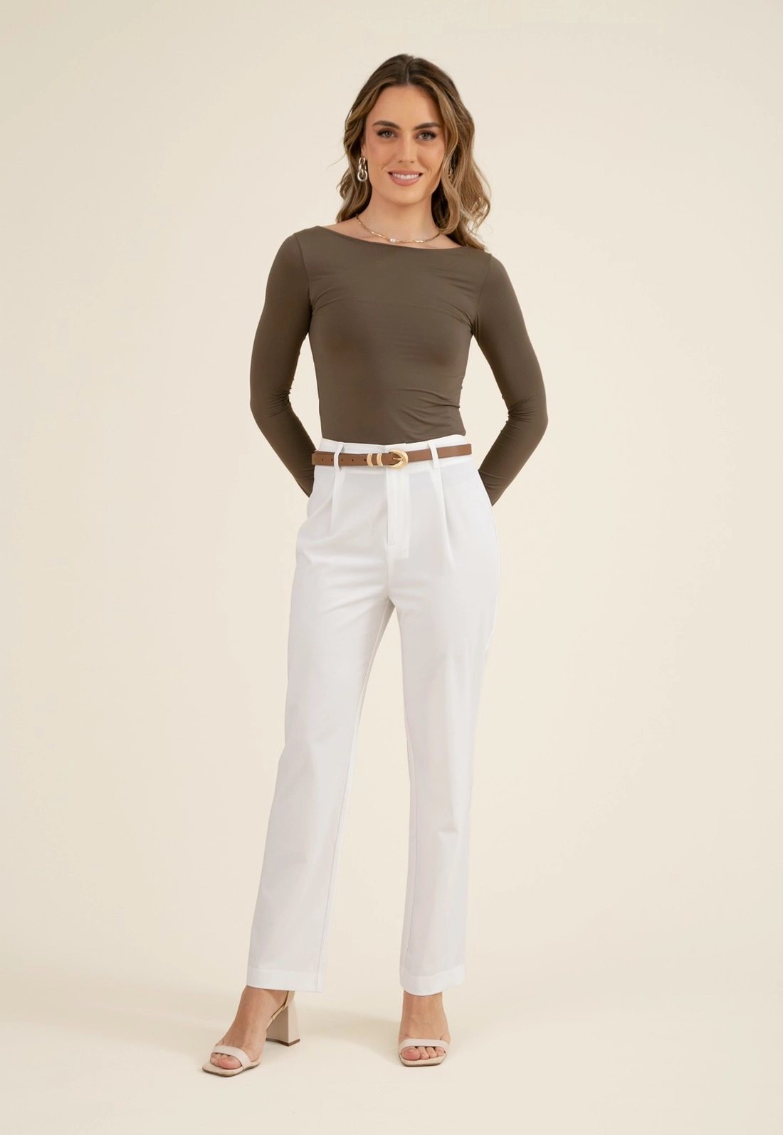 Blusa Decote Halter Manga Longa Em Poliamida
