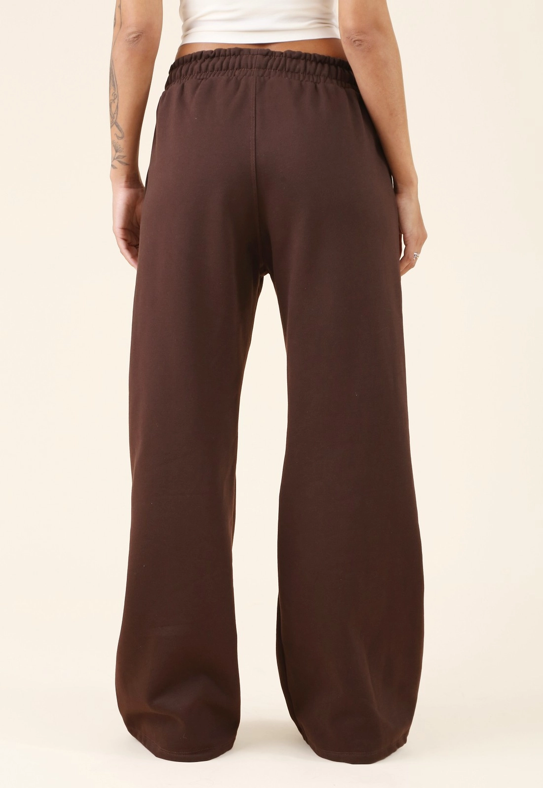 Calça Wide Leg Moletom Com Bolsos E Amarração No Cós