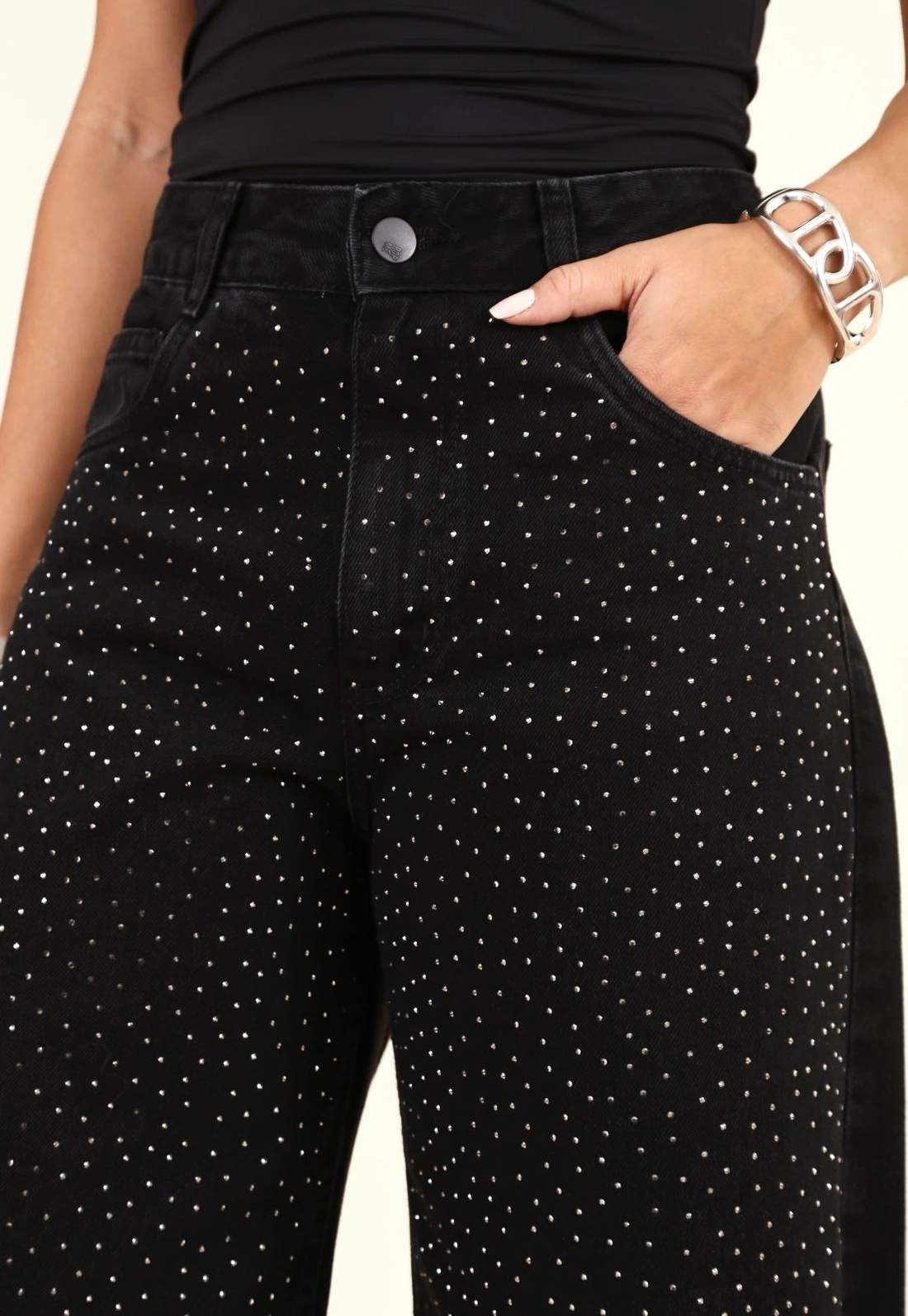Calça Jeans Balloon Com Apliques