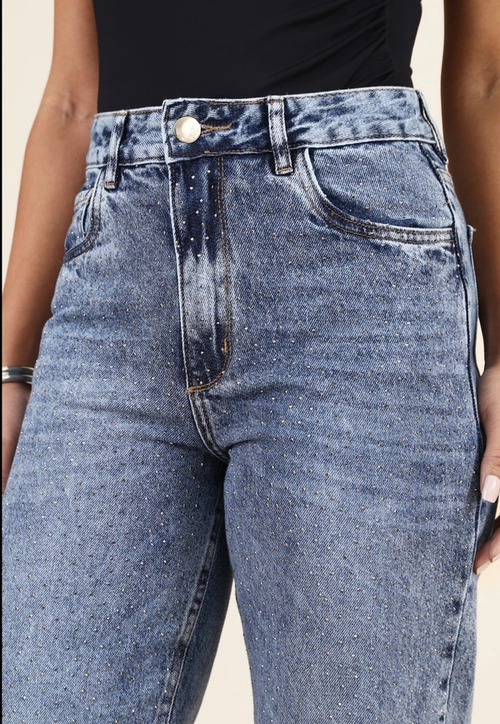 Calça Jeans Reta Com Strass