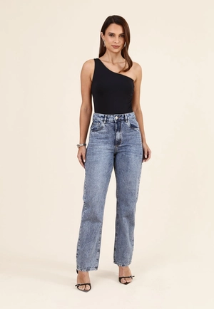 Calça Jeans Reta Com Strass