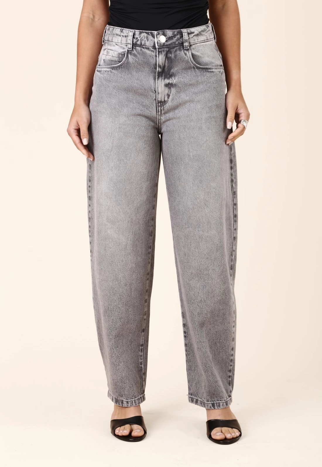 Calça Jeans Balloon Cinza