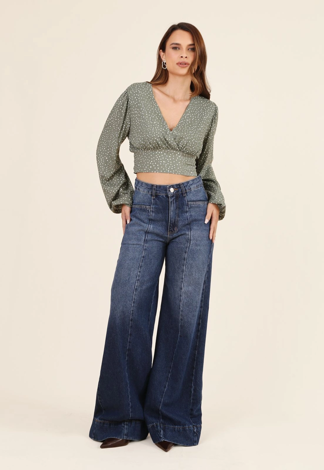 Blusa Cropped Poá Manga longa