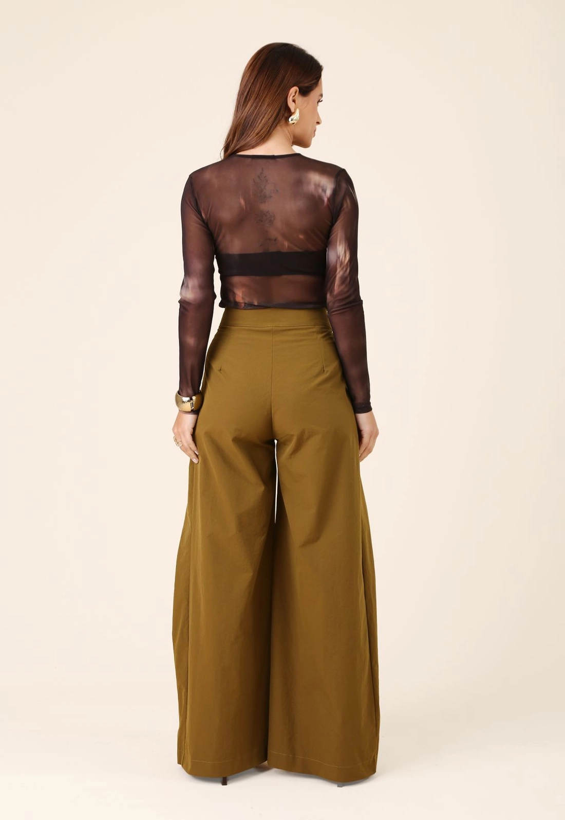 Calça Wide Leg Com Transpasse No Cós Em Alfaiataria