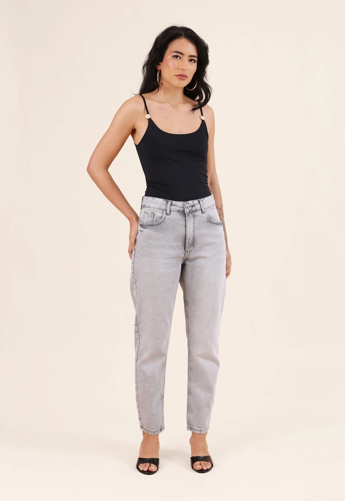Calça Jeans Mom Cinza