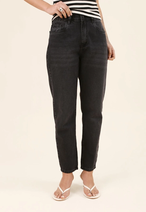 Calça Jeans Mom Preto Estonado