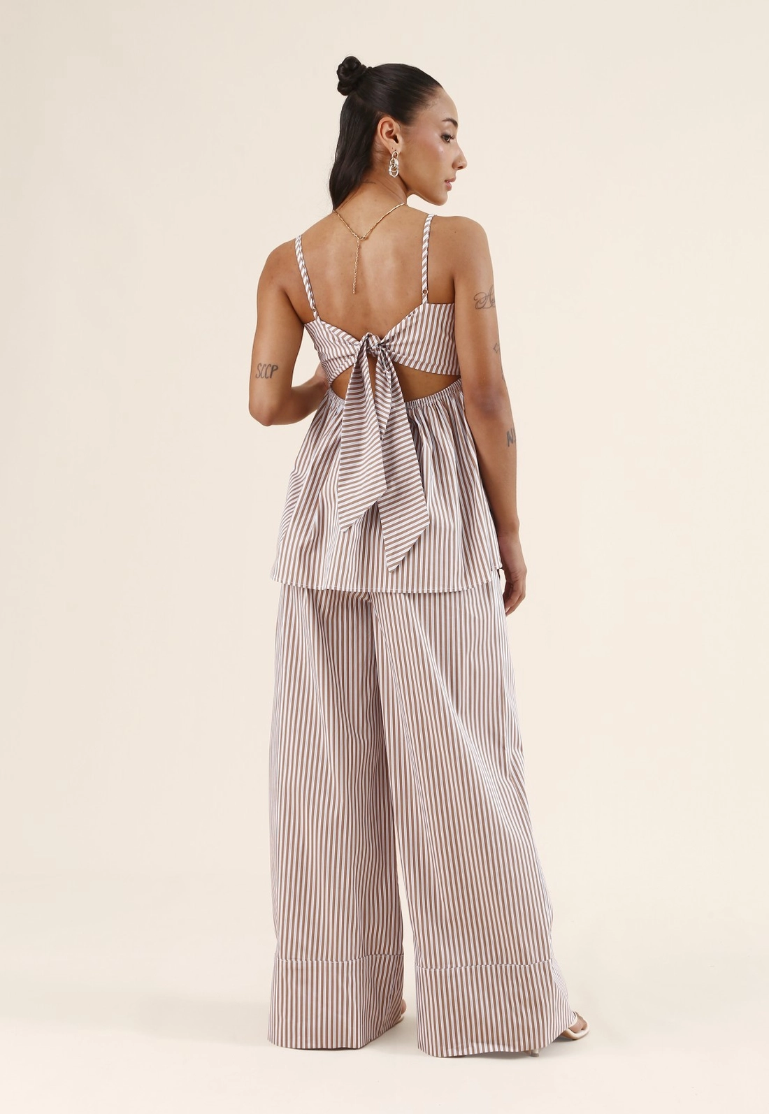 Blusa Bata De Alça Em Tricoline Listrado