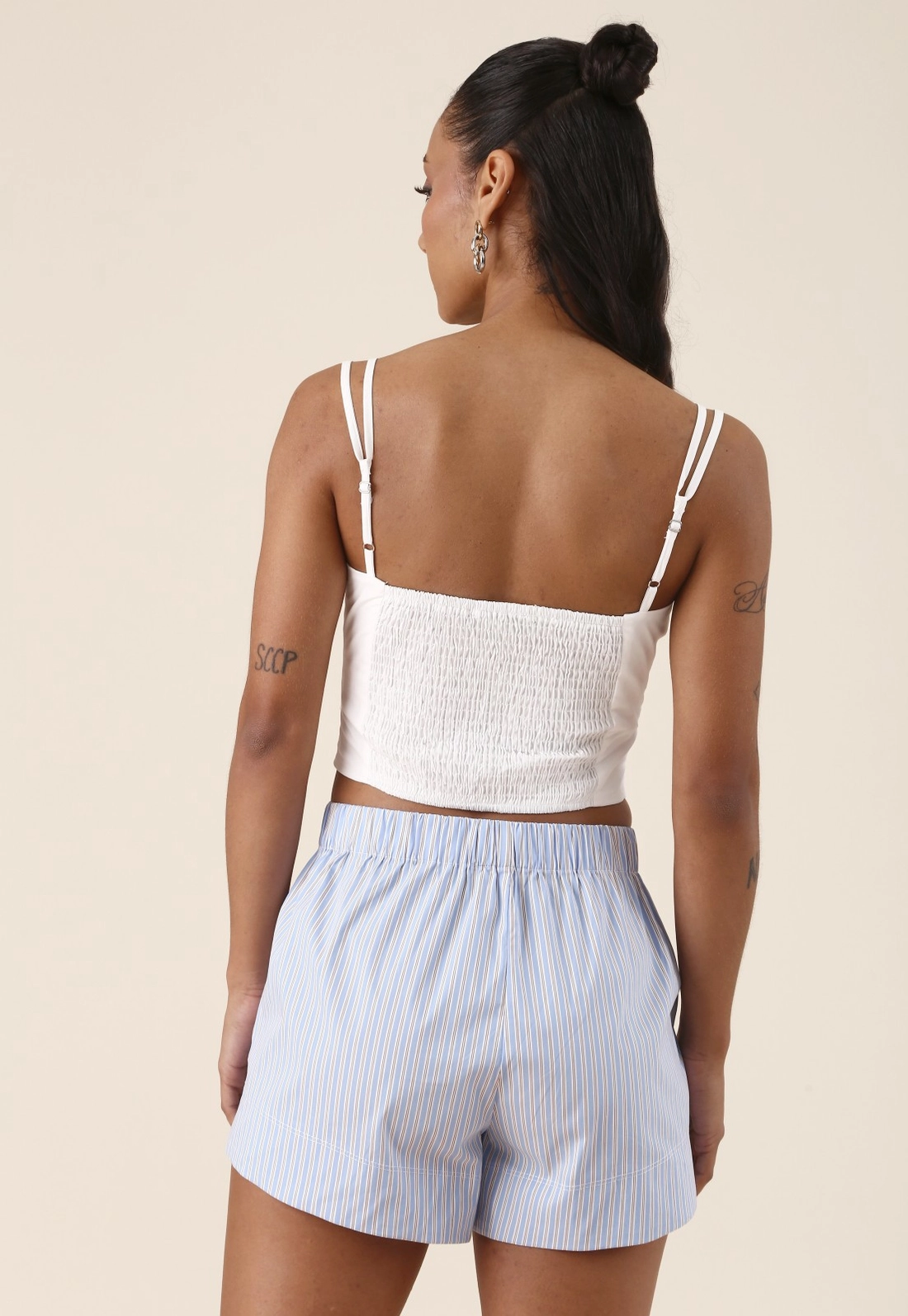 Short Curto Em Tricoline Listrado