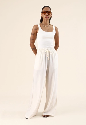 Calça Wide Leg Com Cós De Elástico