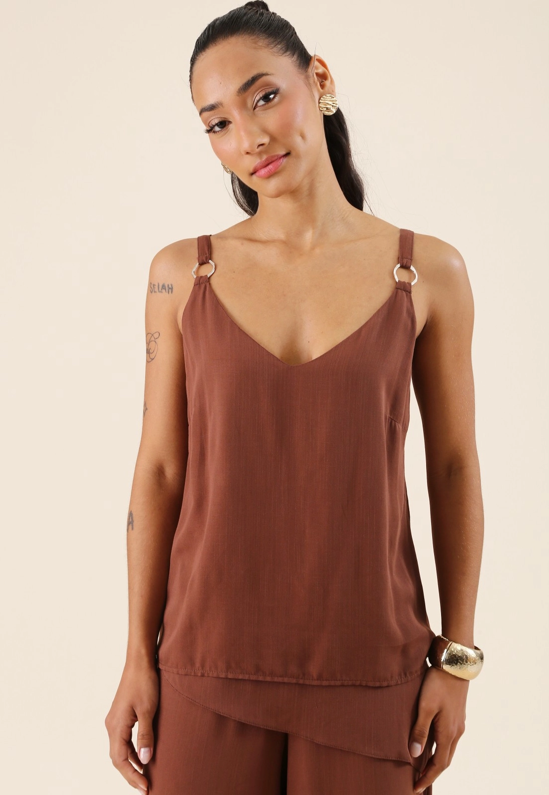 Blusa De Alça Com Detalhe De Argola