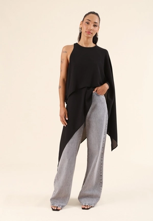 Blusa Assimétrica Sem Manga Com Camadas Em Chiffon