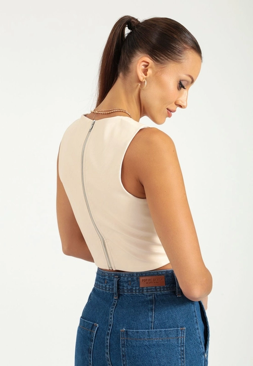 Cropped Couro Sintético Decote V