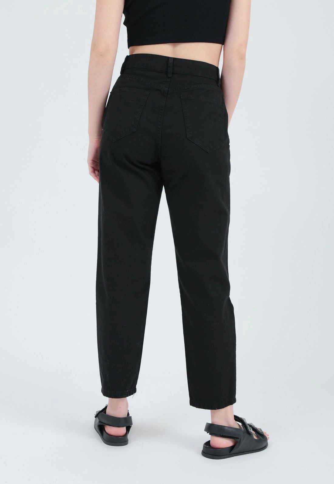 Calça Sarja Mom Bolso Faca